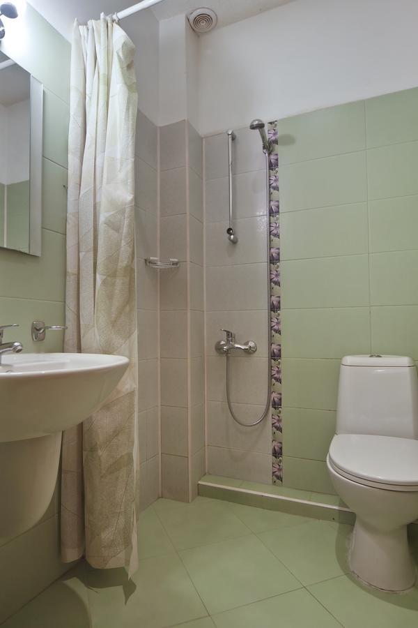 Anita House Hotel Perushtitsa Buitenkant foto